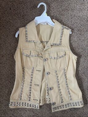 Monoreno Beige Studded Sleeveless Jacket
